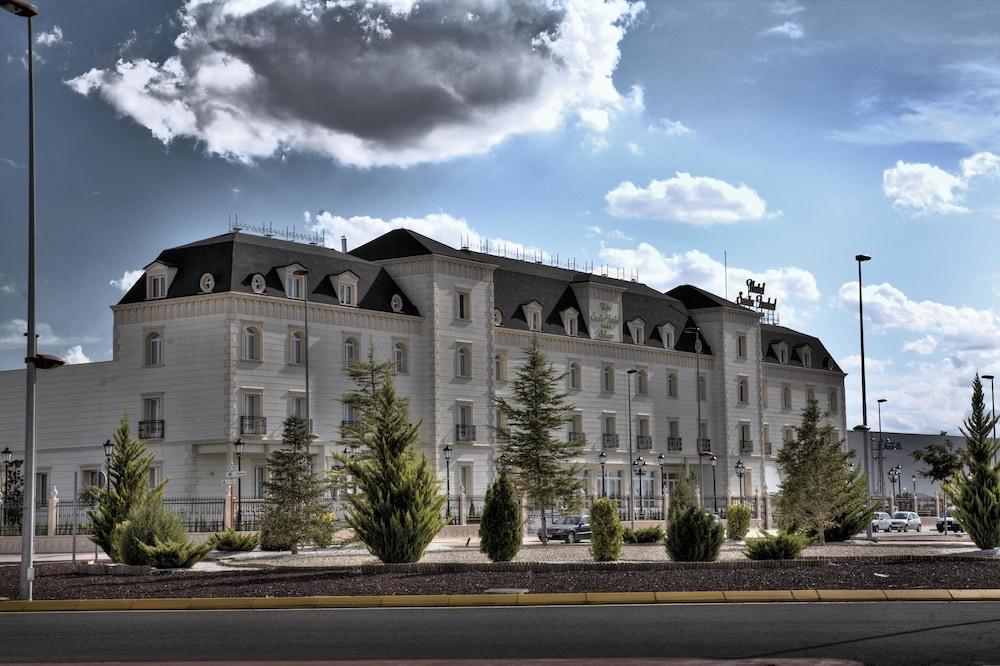 Hotel Santa Isabel Albacete Eksteriør bilde