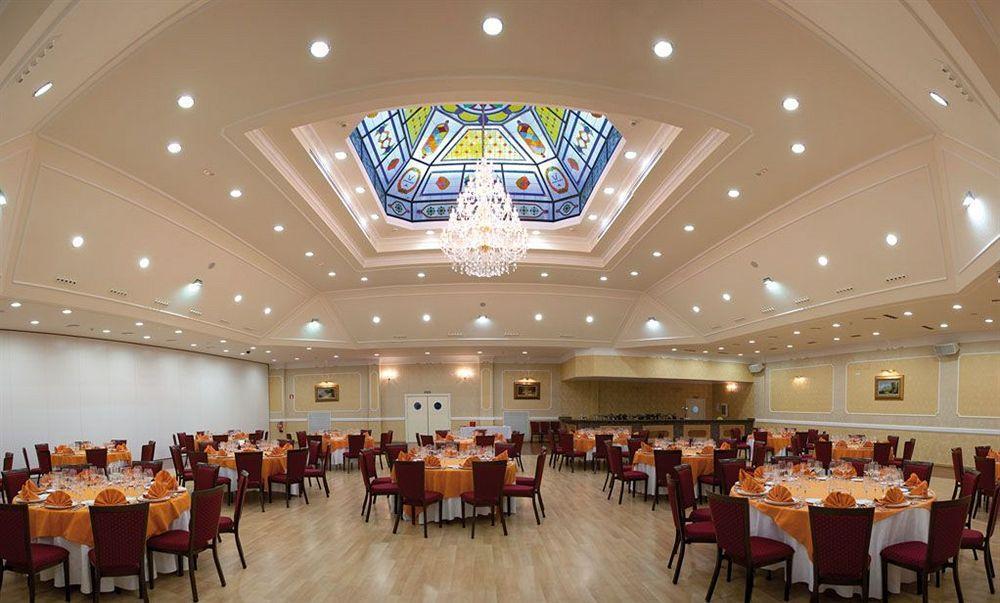 Hotel Santa Isabel Albacete Eksteriør bilde