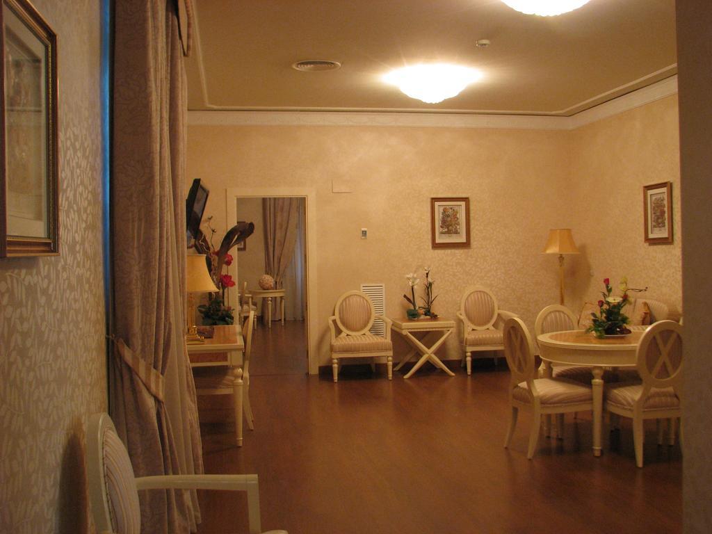 Hotel Santa Isabel Albacete Eksteriør bilde
