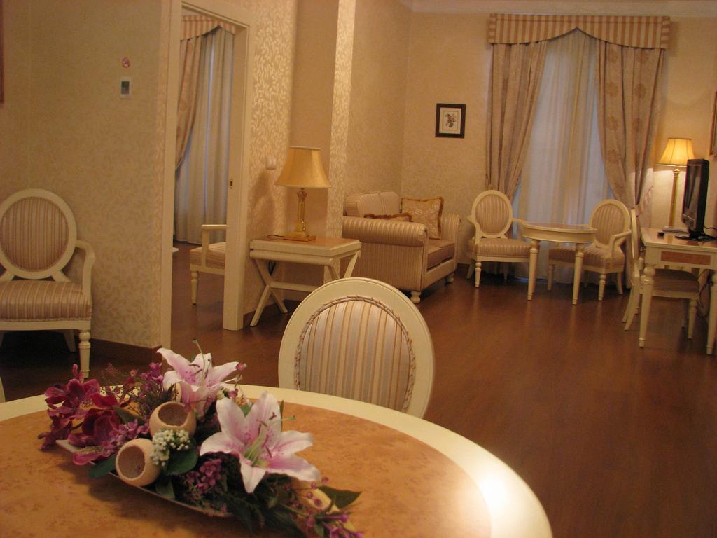 Hotel Santa Isabel Albacete Eksteriør bilde