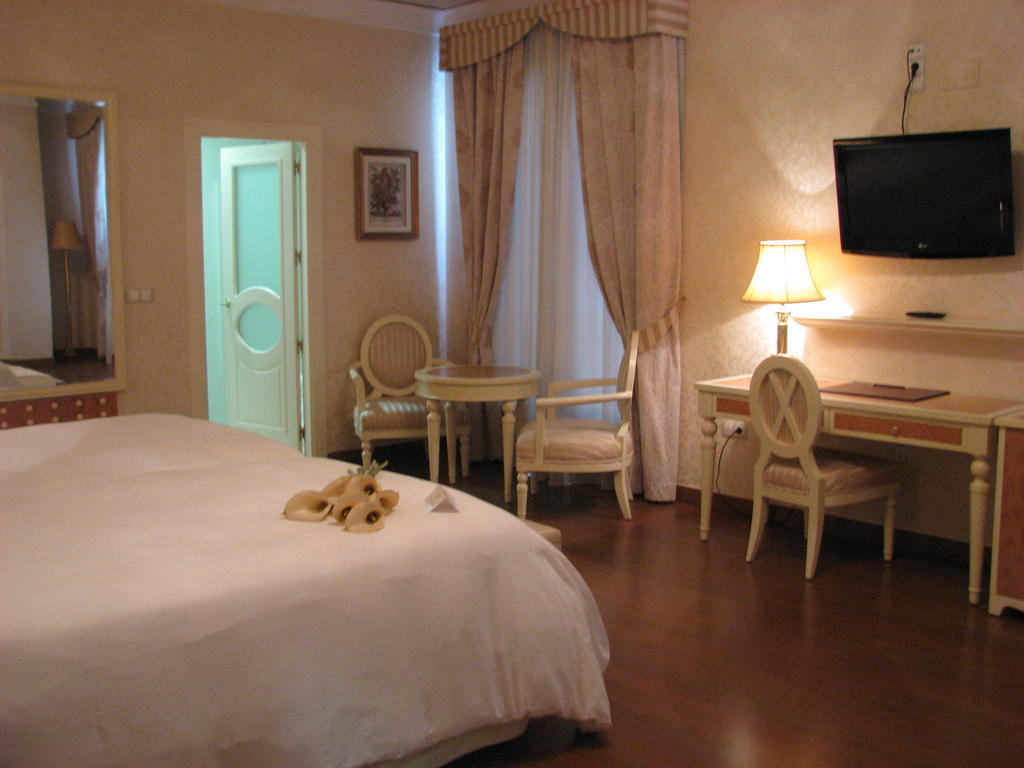 Hotel Santa Isabel Albacete Eksteriør bilde